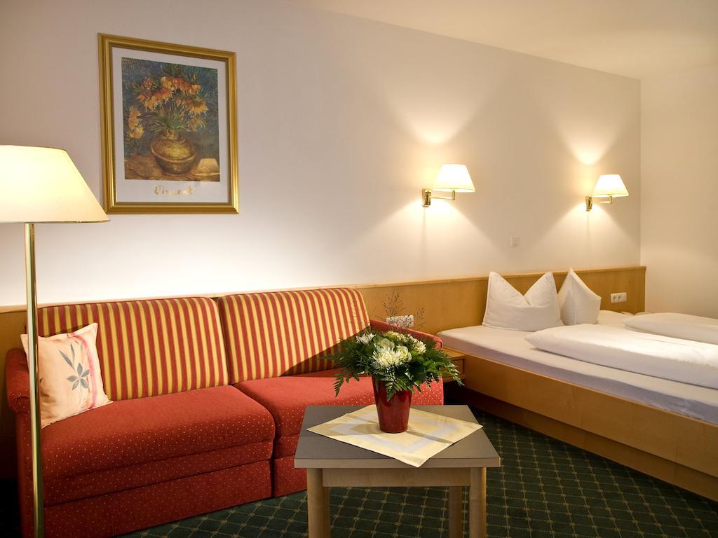 Hotel Auderer امست المظهر الخارجي الصورة