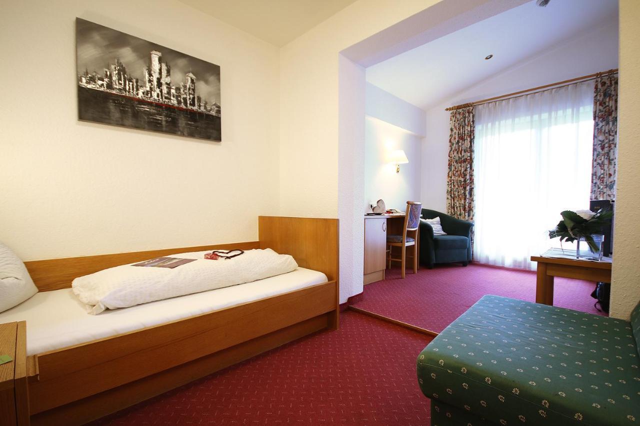 Hotel Auderer امست المظهر الخارجي الصورة